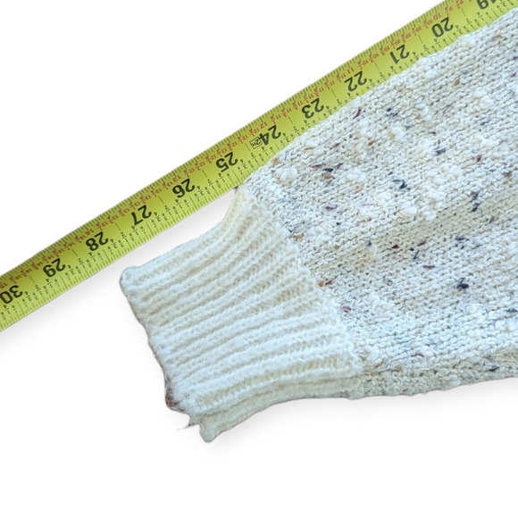 Vintage 80's Pastel Embroidered Floral Oversized Nubby Sweater - Picture 5 of 6